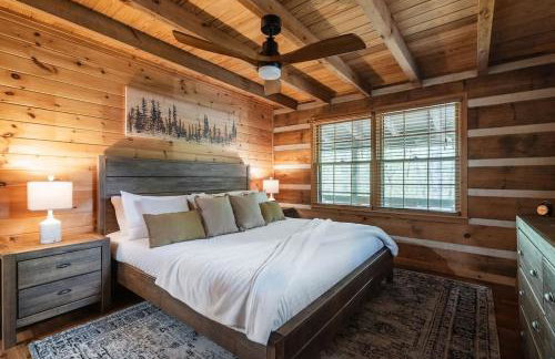 Modern Cabin with Luxury Gym, Firepit + Game Room! - Foto 12