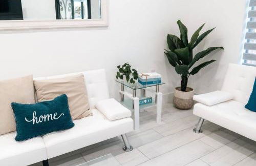 Luxury Retreat 3B ,2Ba POOL , Coral Gables Center - Photo 36