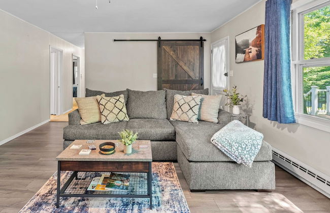 Tomhickon by Avantstay Walk to Lake Firepit + Deck - Foto 8