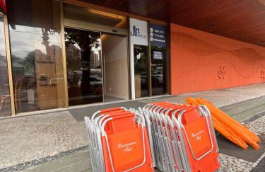 Barra Mares-apto p 4 pessoas em frente ao posto 4 Barra - Foto 39