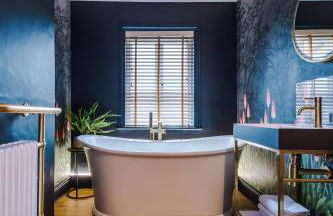 Unique 4 Bed Home in The Windsor Tapestries by Casa by Grace - Sleeps 7-9, Private Hot Tub Hire, Free Parking, Dog Friendly, Legoland, Windsor Castle - Foto 33