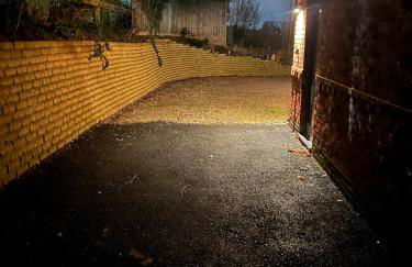 Quiet studio flat near University & QMC, King size bed - Foto 12