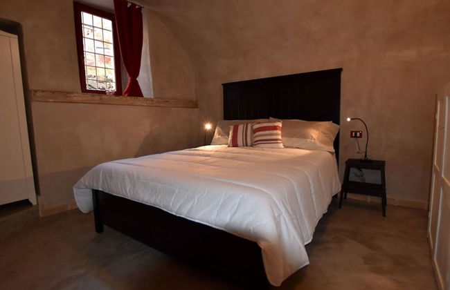 Ancient, Renovated Farmstead With Private, Equipped Garden - Photo 7