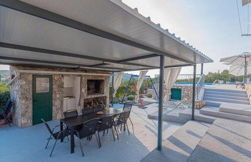 Four-Bedroom Holiday Home In Primosten - Foto 13