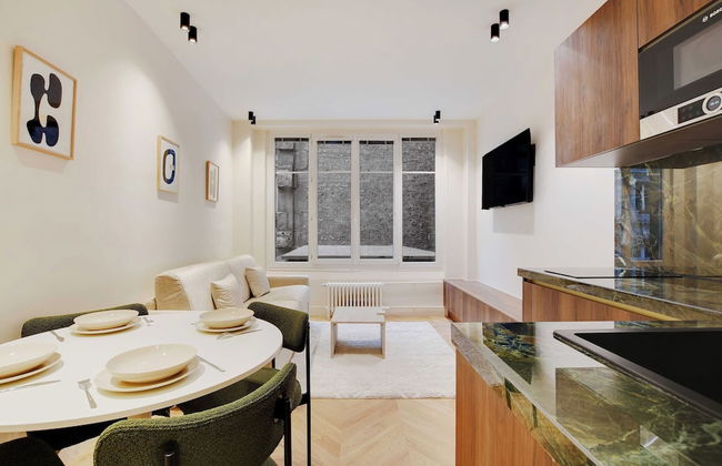 Brand New Home in the Heart of Latin Quarter - Foto 12