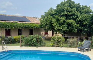 Mas La Gentille ,,, à la campagne , beautiful outdoor , swimming pool , pool house , Nice green Garden , BBQ ,,, only for you , pour passer un séjour inoubliable - Photo 45