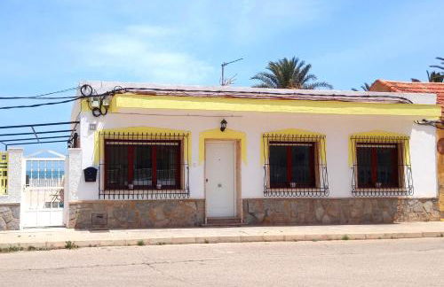 Beachfront House sea views near historic Cartagena - Foto 3