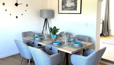 REMA Homes - Gesamte Wohnung, Küche, Parkplatz, Terrasse - Foto 4