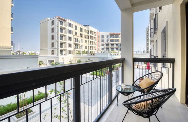 Stylish 2BR in La Rive 2 - Photo 17