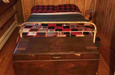 Rustic Cabin Retreat on the Ten Mile River in Narrowsburg, New York - Foto 39