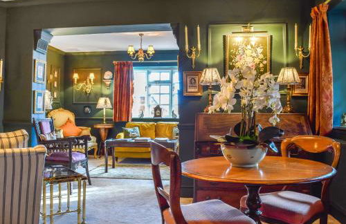 Russell Cottage - Photo 7