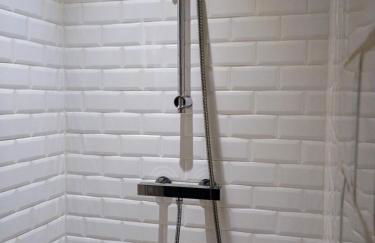 Spacieux 74 m2 Standing Clim & Parking Privé Centre Ville - Photo 26