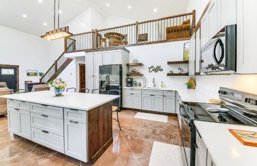 Relax, Reconnect and Explore Modern Idaho House! - Foto 8