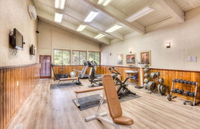 Granlibakken Retreat Near Tahoe Beach! - Photo 19