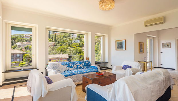 2 bedroom Apartment in Rapallo with swimming pool and garden - Photo 4, Living Room