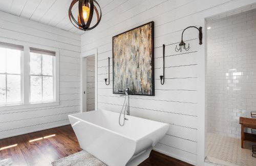 Central Perk - Pet Friendly, Luxury Cabin Feel, Kayaksand Coffee! - Foto 20