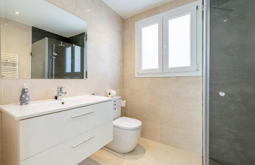 The Tower Villa - Photo 11