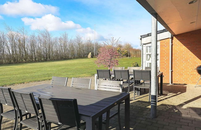 Luxurious Holiday Home in Hurup with Hot Tub - Foto 31