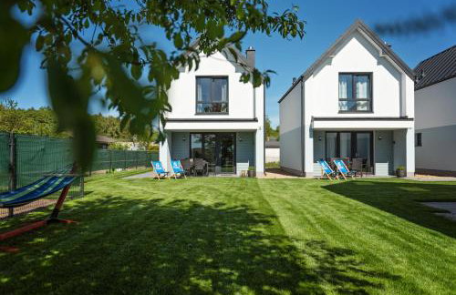 Siedlisko na wydmach, sauna,podgrzewane jacuzzi,domki klimatyzowane,starlink internet,parking - Photo 16