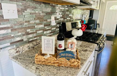 Charming Walled Lake MI Cottage - Foto 2