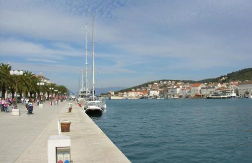 Apartments Jelica - Photo 8