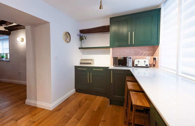 Host Stay Iris Cottage - Foto 6