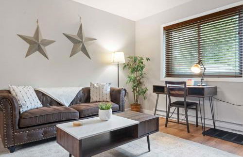 Willy St Apt Pets and Parking free - Fully Furnished - Foto 1