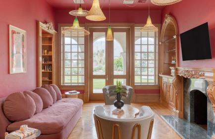 The Pond Estate by Avantstay Maximalist Designer Compound w/ 2 Casitas, Indoor + Outdoor Pools, Tennis Court, & Gorgeous Mountain Views 12k Sqft - Foto 33