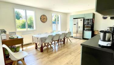 Maison rénovée en centre-ville, à 5 min des plages - Foto 4