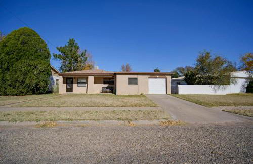 1 Mi to ENMU Portales Family Home with Yard! - Foto 28