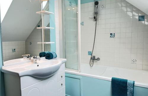 Villa Isaac - Piscine naturelle - Proche Boulerie Jump - 8p - Foto 20