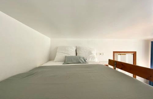 New 137 Suite Yves - Cosy Apartment Paris Center - Foto 2