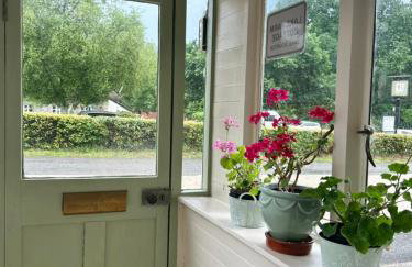 Moorleigh House Entire Property Sleeps 10 - Foto 6