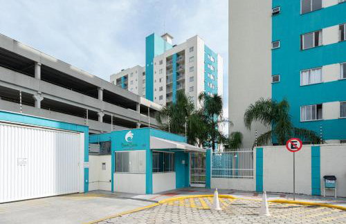 Apto em Barra Velha 340m da PRAIA com SACADA com CHURRASQUEIRA, AR CONDICIONADO WI-FI, PISCINA, PORTARIA 24h, ACADEMIA MINI MERCADO e vaga de GARAGEM - Photo 6