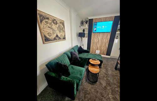 Newly refurbed - sleeps 6 - long stay - Foto 20