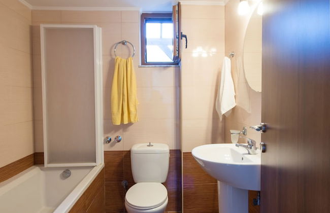 Armonia Villa by LeaderStay - Photo 17