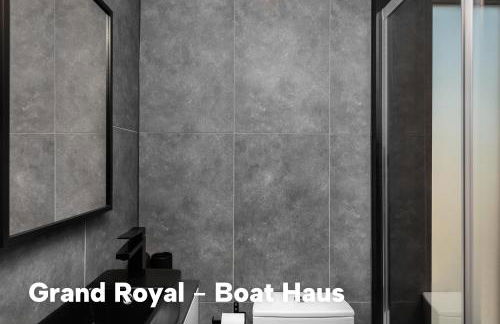 Boat Haus - Casas Flotantes frente a Gibraltar - Foto 19