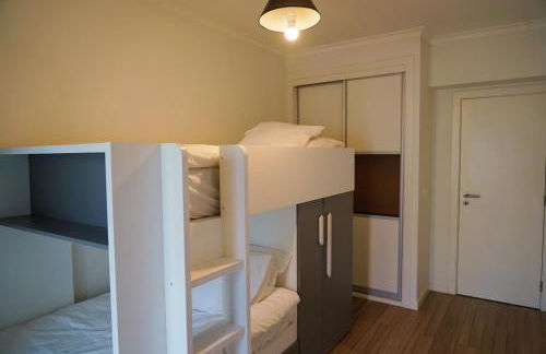 Always on the way - Road Home in Montijo, Lisbon - Foto 28