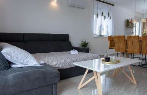 Luxury apartment with terrace Castel - Photo 13