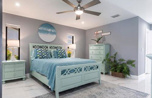 3BR With HUGE 2k sq ft Lanai & Seasonally Heated Pool - Foto 35