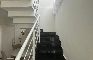 Casa agradável com piscina há 1 quadra da praia. - Foto 7