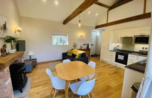 The Stable - For A Unique Retreat - Photo 9