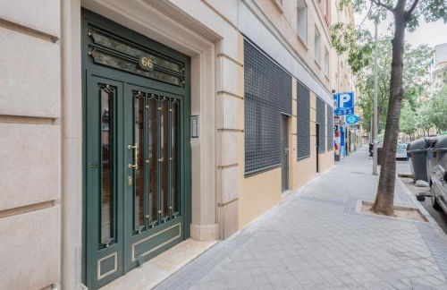 2 bedrooms 2 bathrooms furnished - Chamberi - modern - MintyStay - Photo 25