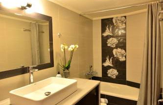 Luxury Suites in Stavromenos - Photo 26