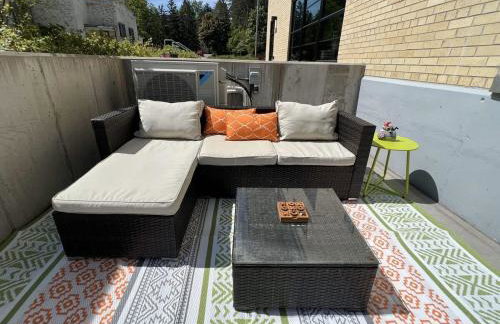 Condo at The Commons - Foto 14