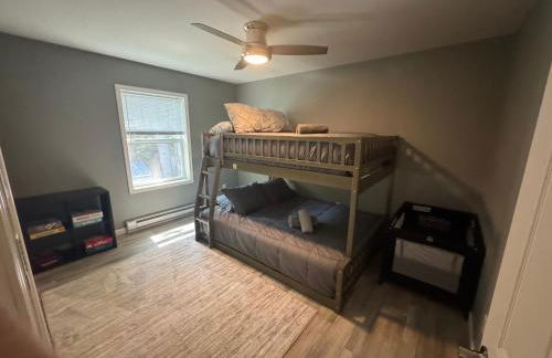 Escape to Luxury in the Poconos Your Year-Round Family Retreat - Foto 13