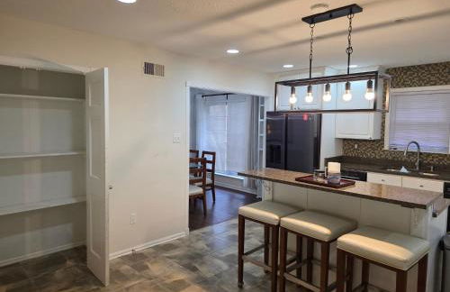 Luxury Southern Mansion w/ Pool - Foto 53