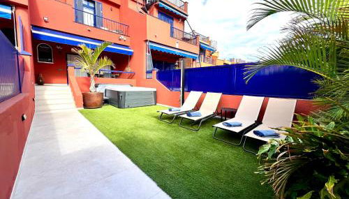 Beach and Golf Holiday Home with private jacuzzi - Foto 2, Garden, sunbed