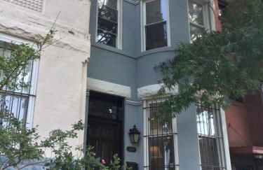 Convention Center/Logan Circle Large Cozy House. - Foto 14