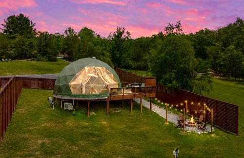 Luna Dome - Lakefront with Hot Tub, Wi-Fi, Sleeps 4 - Photo 1